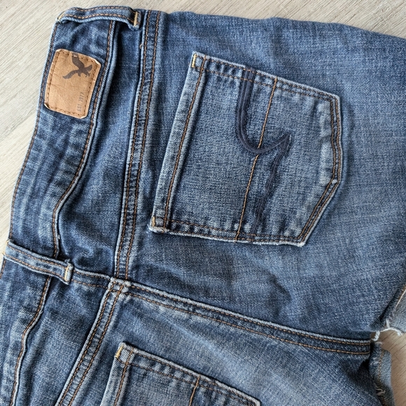 American Eagle Outfitters Blue Denim Super Stretch Shorts Hot Pants US Size 0 - Picture 5 of 10